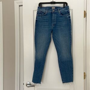 Mother. The Stunner Ankle Fray. Sz 30.
